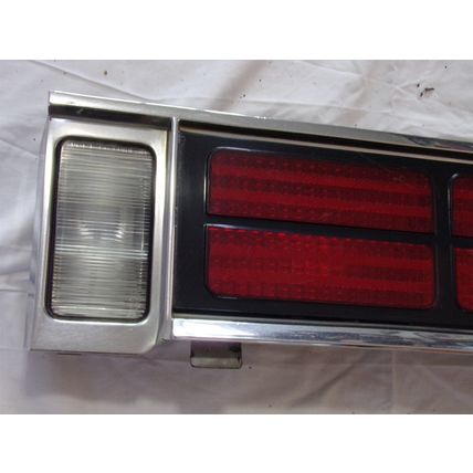 1986 87 88 89 90 Chevrolet Caprice Tail Light Assy 16504134 OEM PS RH