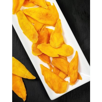 Anna and Sarah Dried Organic Mango, No Sugar Added, No Preservatives, Al-Natural