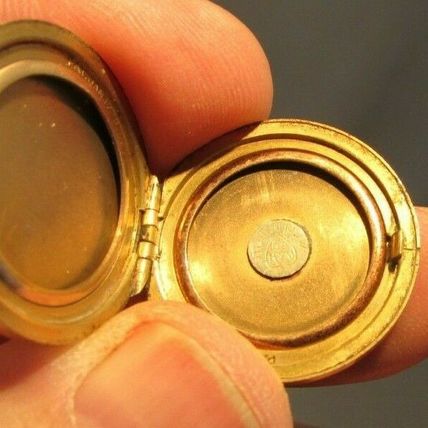 RARE VICTORIAN KofC KNIGHTS Of COLUMBUS FRATERNAL GOLD LOCKET FOB PENDANT