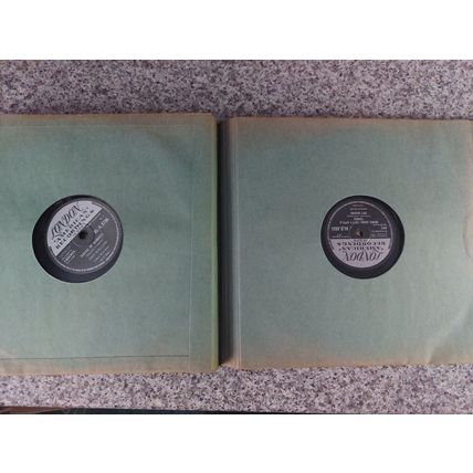 Vintage HIS MASTER'S VOICE 10" 78 Album Book Folder including 24 x 78RPM Records