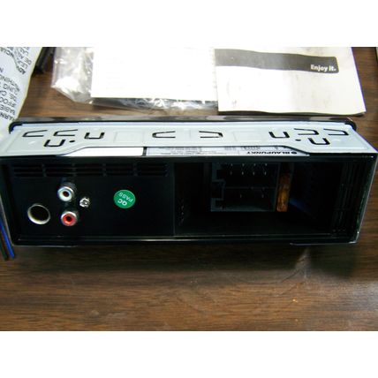 Blaupunkt FM Bluetooth Multimedia Receiver Radio