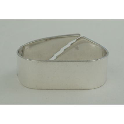 Robert Edgar Stone Napkin Ring, Sterling Silver, London 1955, 58mm, 50g.