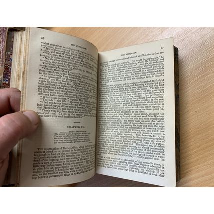 1861 SIR WALTER SCOTT "THE ANTIQUARY / ROB ROY" FICTION ANTIQUE HB BOOK (P4)