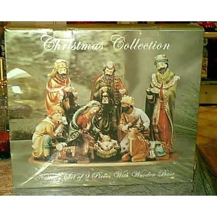 GORGEOUS NEW 9 PIECE NATIVITY PORCELAIN JOSEPH MARY JESUS KINGS ANIMALS MANGER