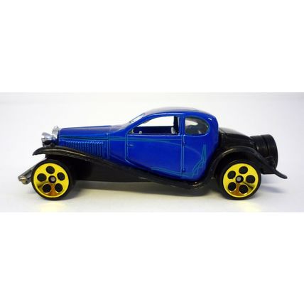Hot Wheels '37 Bugatti Blue Die-Cast Car w/Gold Wheels 1980