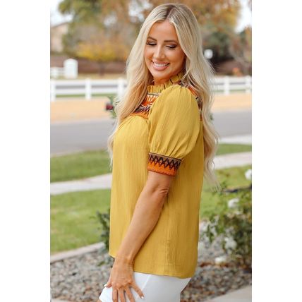 Mustard Geometric Short Puff Sleeve Frilled Collar Blouse