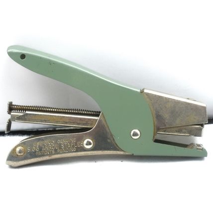 Vintage Mid Century Arrow Fastener Co Stapler S-66