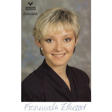 Fionnuala Ellwood Emmerdale Hand Signed Cast Card Photo