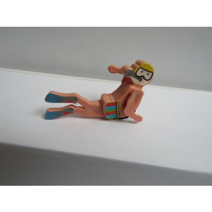 Kinder Surprise Toy 2001 K01-75 Swimmer Snorkeling