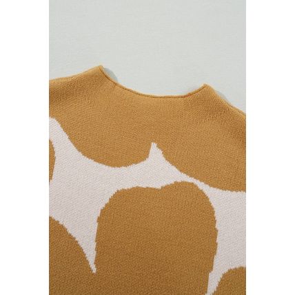 Camel Big Flower Pattern Stand Neck Short Sleeve Sweater