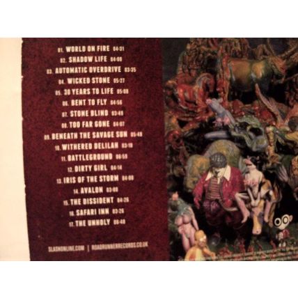 SLASH -WORLD ON FIRE - CD ALBUM 2014 - 1 DISC