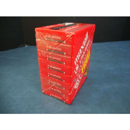 Lot Of 8 Blank Maxell Audio Cassette Tapes UR 60