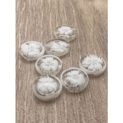 13mm Clear Round Resin flower Shank Buttons Great For Cardigans Knitting Sewing