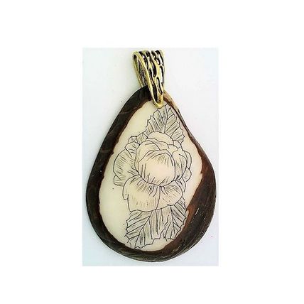 Scrimshaw Rose Tagua Nut Pendant 8