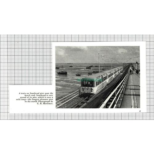 C2779) Southend Pier Train GR Mortimer - 1964 Clip