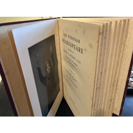 The Windsor Shakespeare Volume IX-King Henry the 6th Part III, King Richard III-
