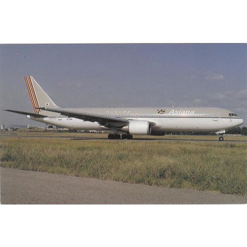 Asiana Boeing B767 38E Civil Aircraft Postcard (A20129C)