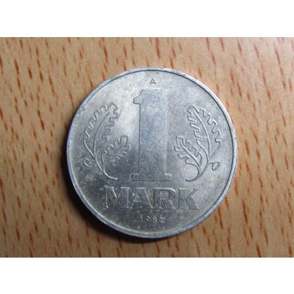 1982a 1 Mark East Germany Coin