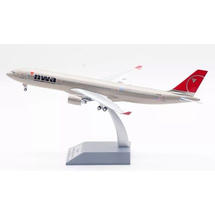 A330-323 NORTHWEST AIRLINES N806NW W/STAND WB MODELS B333806NW 1/200