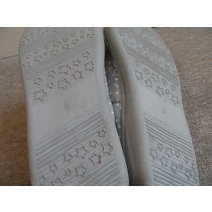 TU Grey Spotted Ladies Slippers Size 5 Brand New