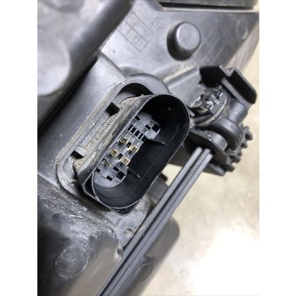 2010-2013 Mercedes E 350 400 550 Sedan Headlight Driver Left Halogen 21282095616