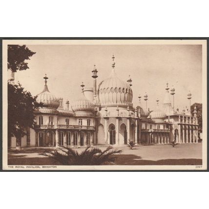 The Royal Pavilion, Brighton, Sussex, 1958 - Shoesmith & Etheridge Postcard