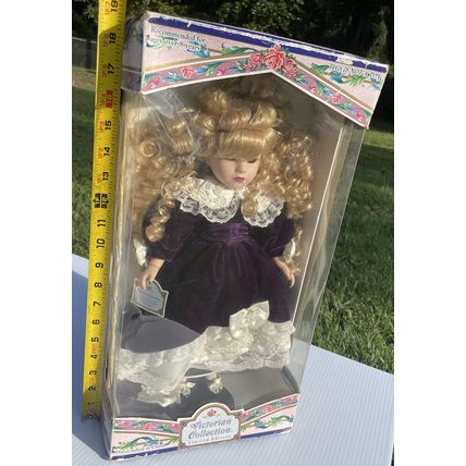 NIB VTG Brass Key Victorian Collection Limited Edition Genuine Porcelain Doll