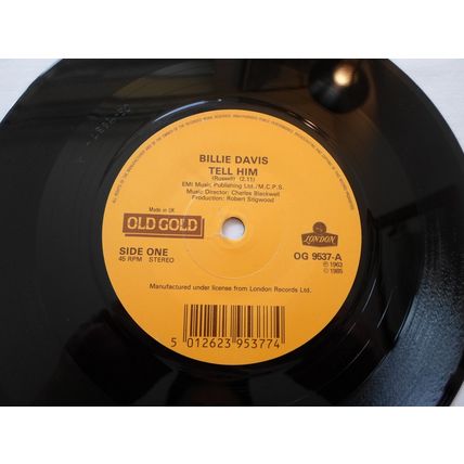 7" 1975.BILLIE DAVIS.TELL HIM. VERNON GIRLS. LOVER PLEASE.OG 9537. NEAR MINT