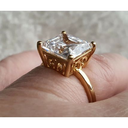 9.24ct Princess Solitaire Ring Made With Swarovski Zirconia Sz O½ Gold on Silver