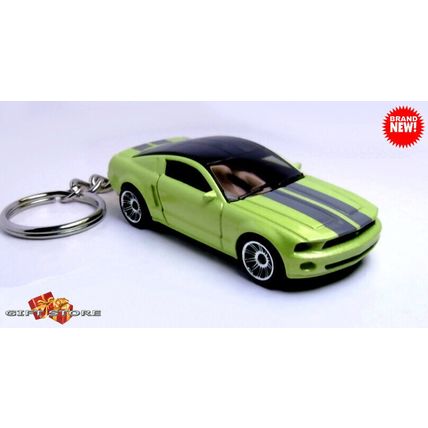 HTF RARE KEYCHAIN GREEN FORD MUSTANG GT NEW CUSTOM Ltd LIMITED GREAT GIFT