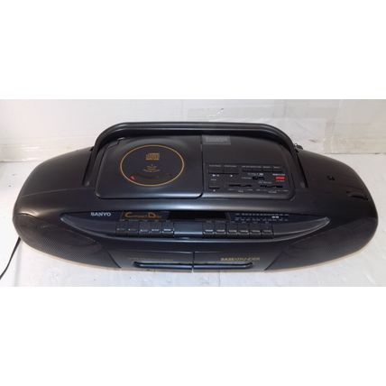 Sanyo MCD-Z22 Vintage Boombox Cassette AM/FM Radio CD Player