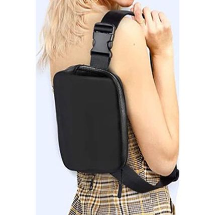 Black Waterproof Zipped Crossbody Chest Bag 20*5*14cm