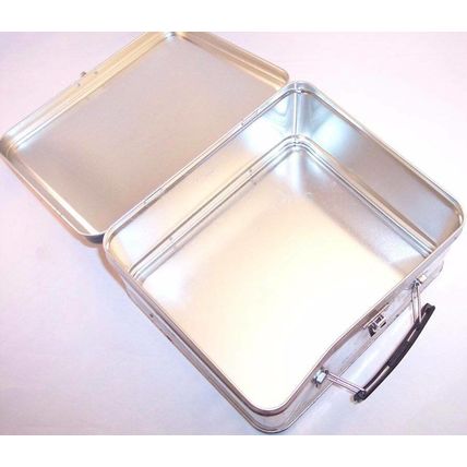 Pre-Owned Einstein Bros. Bagels Collectible Metal Lunchbox 2001
