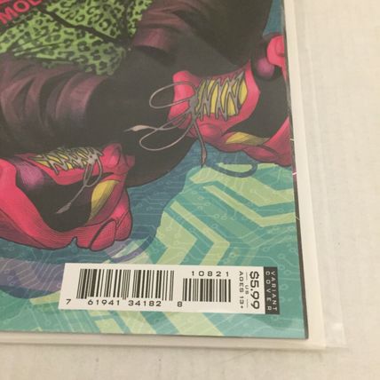 2021 DC Comics Batman 1st Molly Miracle Artgerm Cover #108