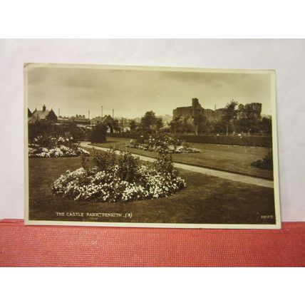 THE CASTLE PARK, PENRITH, CUMBRIA used vintage postcard RP/