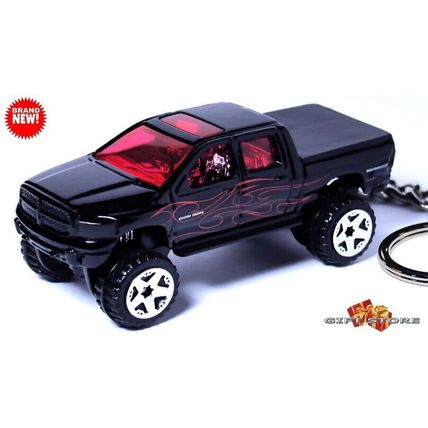 RARE KEYCHAIN BLACK DODGE RAM 1500 LIFTED TRUCK CUSTOM Ltd Ed GREAT GIFT