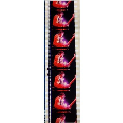 Jimi Hendrex. Pk MTP - d091M . 1 STRIP OF 5 - 35MM FILM CELLS. A very rare strip