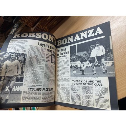 GOAL MAGAZINE #254 14 JULY 1973 UK FOOTBALL MAGAZINE - BOBBY ROBSON (LL)