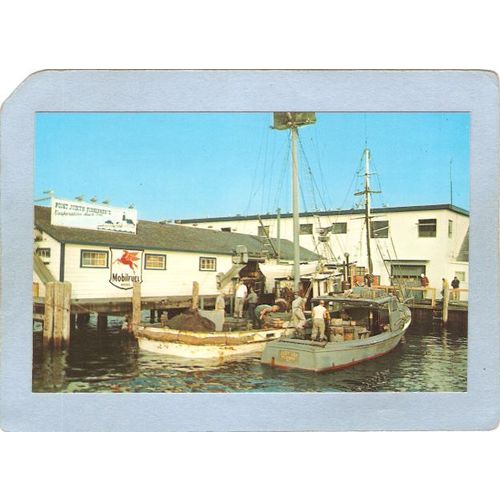Rhode Island Galilee Fisherman Unloading Their Catch w/Old Mobil Fuel Sign~487