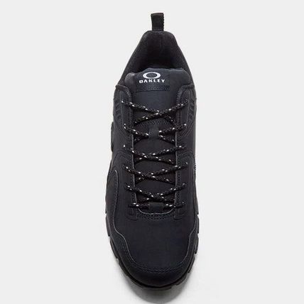 Oakley Stratus Men's Black 10.0 Size: Men's / US 10 / EU 44-