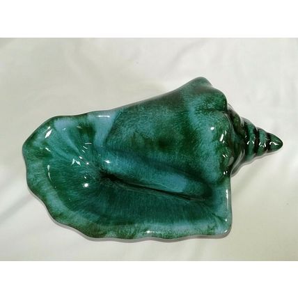 BLUE MOUNTAIN POTTERY CANADA, Large, Stunning, SEA SHELL, Beautiful, Very Rare.