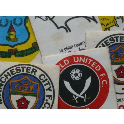 Mobil Football Team Cloth Badges