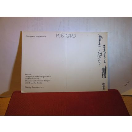 GOLD BROOCH by Wendy Ramshaw 1973 unused postcard. =