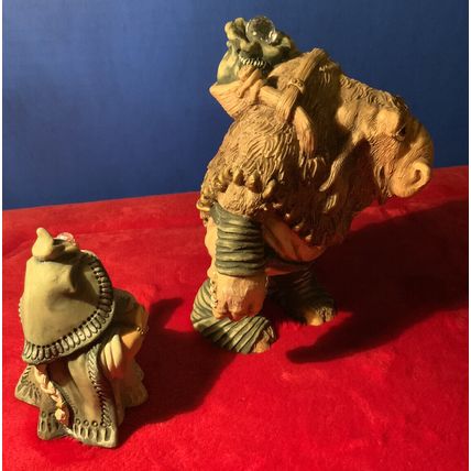 A Very Rare Pair Of Vintage Krystonia Made In England Figurines