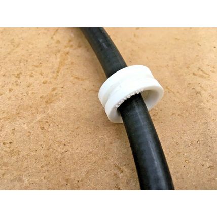 Parking Hand brake Cable for Ford Mondeo Quinton Hazell BC2592