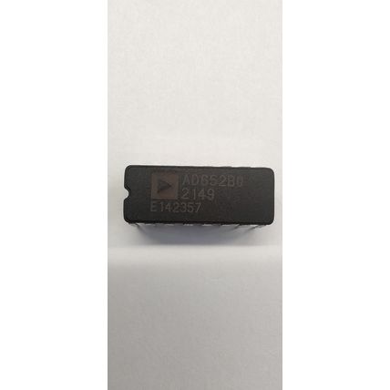 AD652BQ, AD652 (CDIP16) Voltage to frequency converter