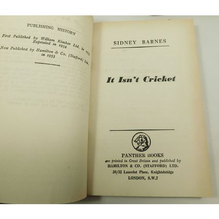 5x Vintage Cricket Books Sidney Barnes - Test Match Records - WG Grace &c