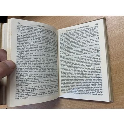 VINTAGE CHARLOTTE BRONTE "SHIRLEY" FICTION SMALL HARDBACK BOOK (P3)