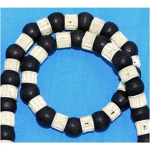 Pre Loved Cream Black Natural Wood Beads Necklace Bracelet Set Jewellery 1731