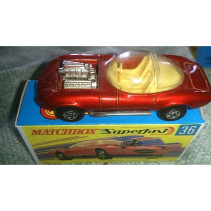 Matchbox No36 Draguar - Met Red / Cream Interior